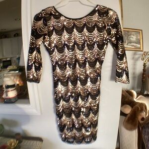 Gorgeous bodycone  evening party/formal dress.